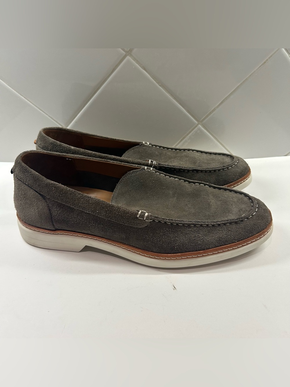 Allen Edmonds Men's Cabin Suede Wilder Venetian Slip-On Loafer Shoe Size 11D